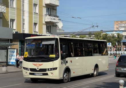 8 автобус(маршрутка) Рівне