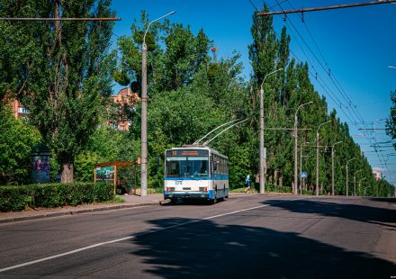10 тролейбус Рівне: рух, зупинки