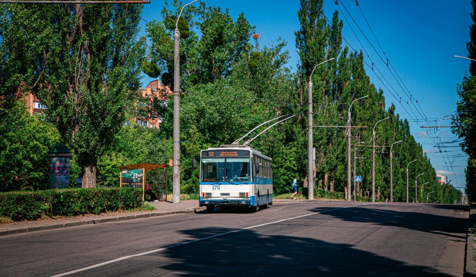 10 тролейбус Рівне: рух, зупинки