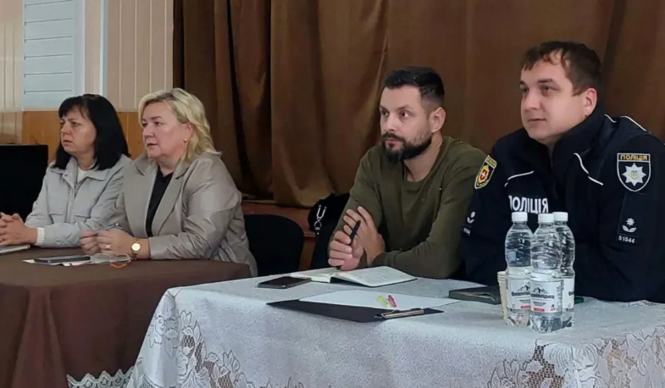 На Дубенщині сім’ї зниклих безвісти військових отримали фахові консультації