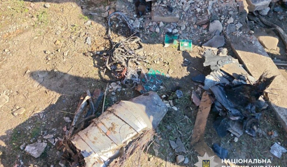На Рівненщині правоохоронці фіксують наслідки атак та оглядають місця падіння уламків БпЛА