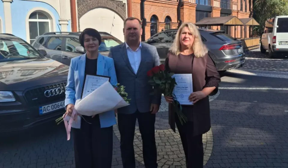 Нагородження освітянок Кореччини грамотами Рівненської ОДА