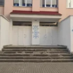 Острозький ліцей №1 шукає педагогів та медичного працівника до своєї команди