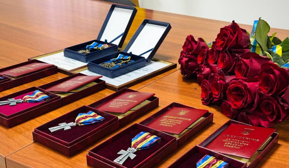 Родинам загиблих героїв з Рівненщини вручили посмертні відзнаки