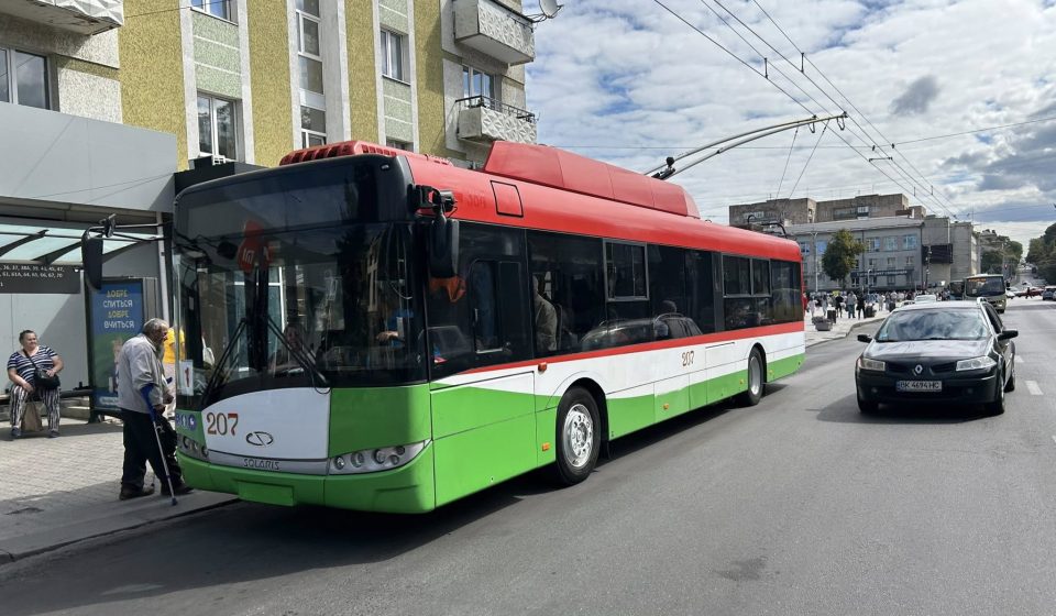 Шакирзян повідомив про сьогоднішній рух тролейбусів і маршруток у Рівному