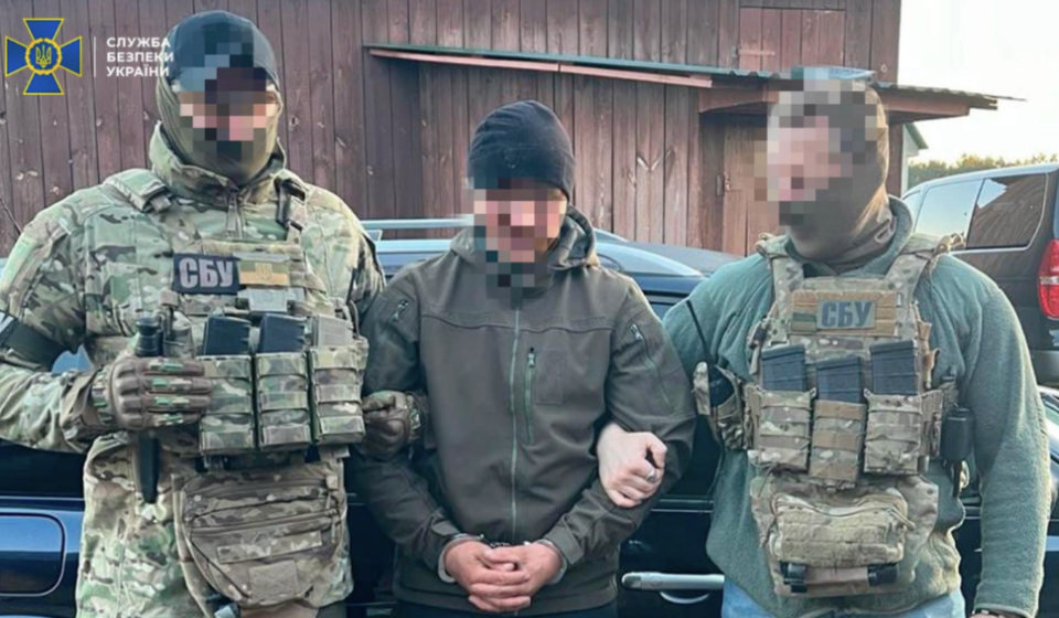 У Рівному судитимуть трьох учасників злочинної схеми за незаконний виїзд з України з вигодою понад $10 тисяч