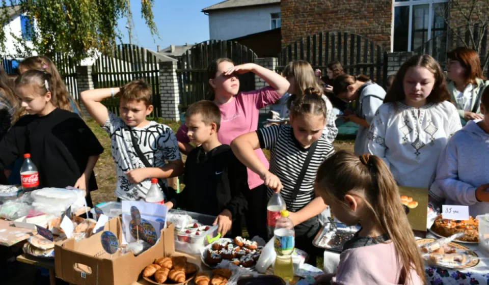Благодійний ярмарок у Зарічному на підтримку прикордонників