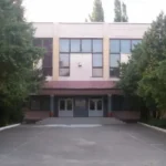 Острозький коледж шукає трьох кваліфікованих спеціалістів на роботу