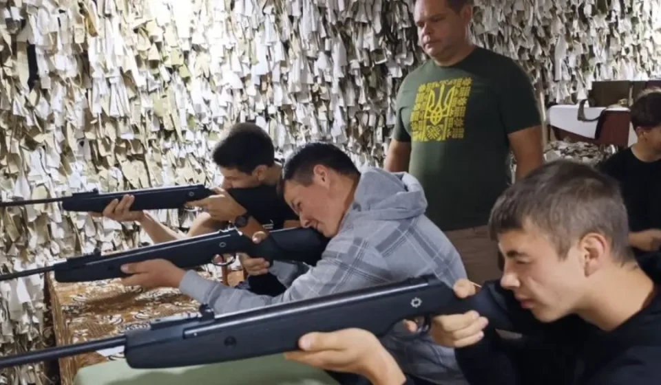 У Демидівці відбулася Спартакіада допризовників до Дня захисників і захисниць України