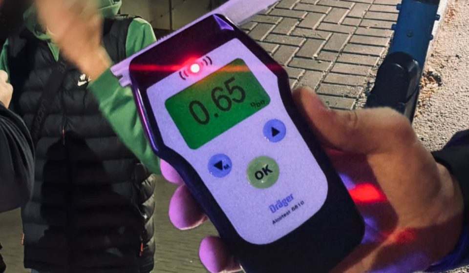 У Рівному затримали п’яного хлопця за кермом електросамоката