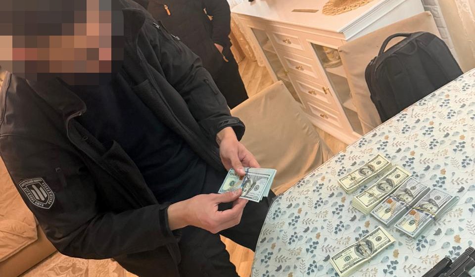 Вивіз бурштину з Рівненщини до Азії здійснювали мішками
